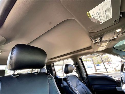 Used 2018 Ford F250 Lariat w/ Lariat Ultimate Package image 12