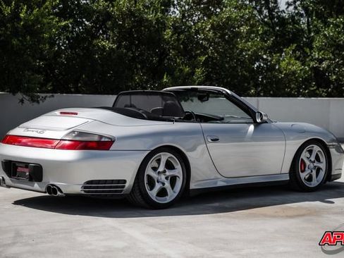 Used 2004 Porsche 911 Carrera 4S AWD/4WD image 4