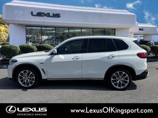 Used 2022 BMW X5 xDrive45e video 2
