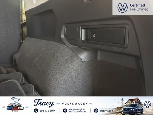 Certified 2023 Volkswagen Tiguan SE w/ Panoramic Sunroof Package AWD/4WD image 21