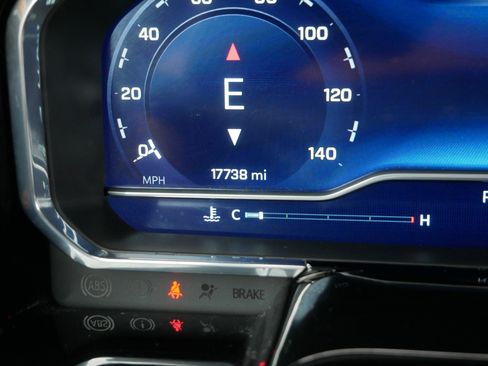 Used 2023 Chevrolet Silverado 1500 LT image 36