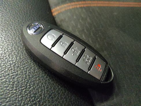 Used 2020 Nissan Altima 2.5 SR FWD image 32