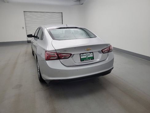 Used 2021 Chevrolet Malibu LT FWD image 6