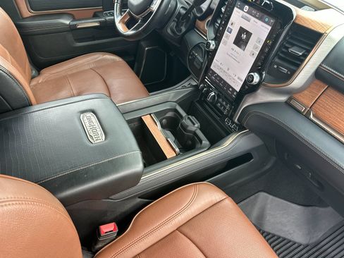 Used 2023 RAM 3500 Limited image 15