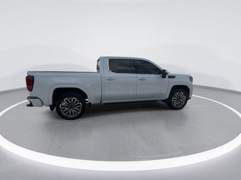 Used 2026 GMC Sierra 1500 Denali Ultimate AWD/4WD image 9