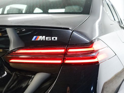 New 2026 BMW i5 M60 AWD/4WD image 7