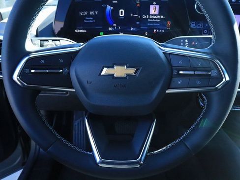 New 2026 Chevrolet Equinox EV LT w/ Comfort Package AWD/4WD image 3