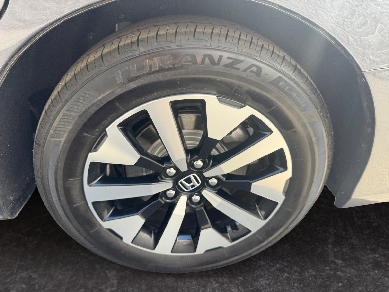 Used 2025 Honda Odyssey EX-L image 14