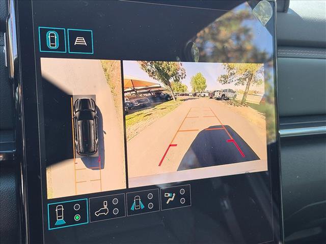 New 2027 GMC Terrain AT4 w/ Convenience Package III AWD/4WD image 12