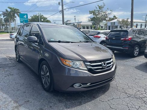 Used 2015 Honda Odyssey Touring image 5
