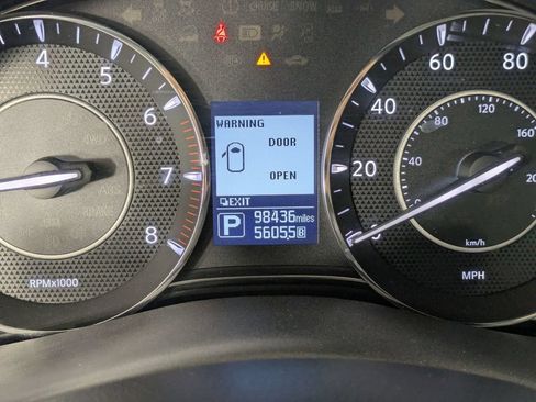 Used 2020 Nissan Armada SL w/ Premium Package AWD/4WD image 18