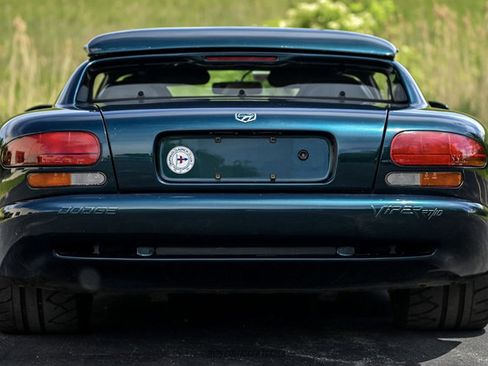 Used 1995 Dodge Viper RT/10 RWD image 17