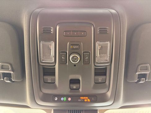 Used 2024 GMC Yukon AT4 w/ Technology Package image 45