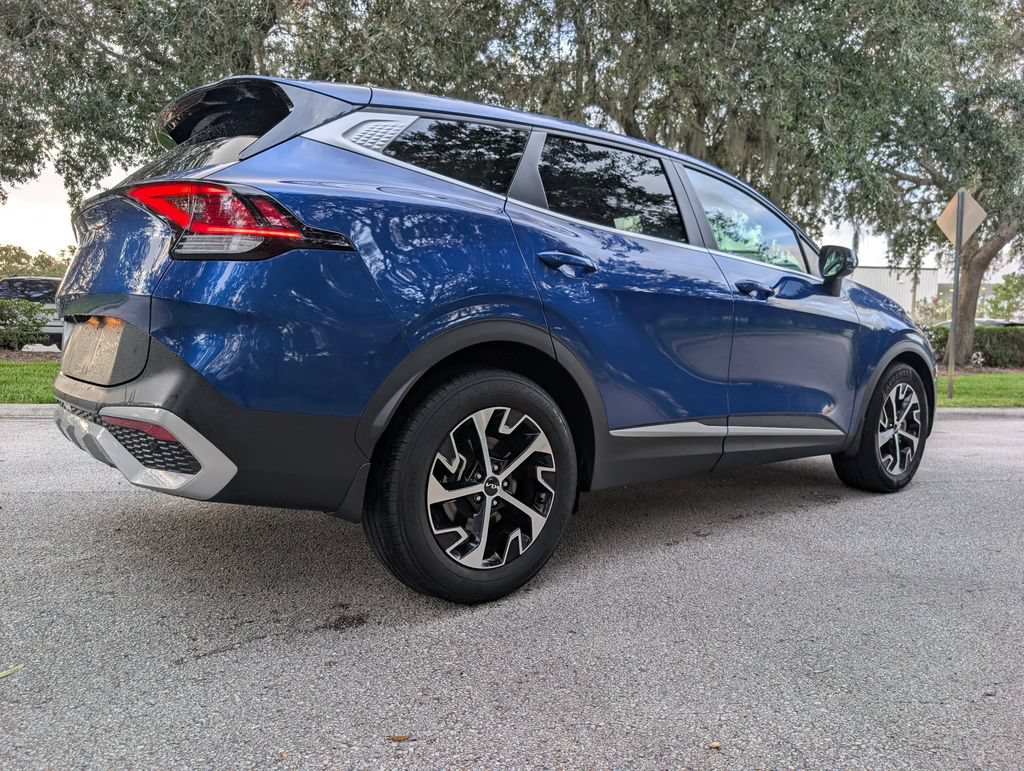 Used 2023 Kia Sportage EX FWD image 9