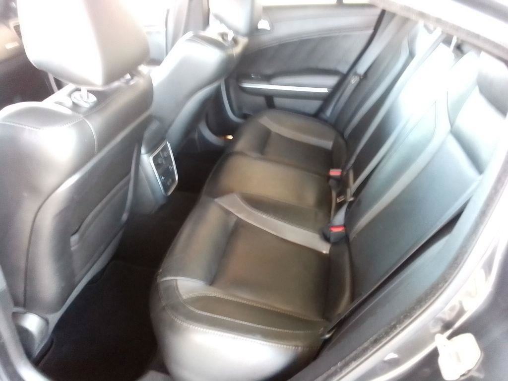 Used 2022 Dodge Charger SXT w/ Plus Group RWD image 12