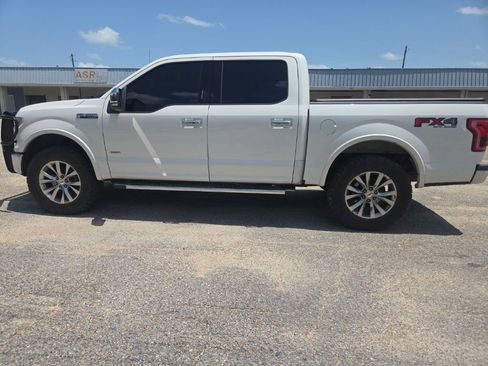 Used 2016 Ford F150 Lariat AWD/4WD image 6