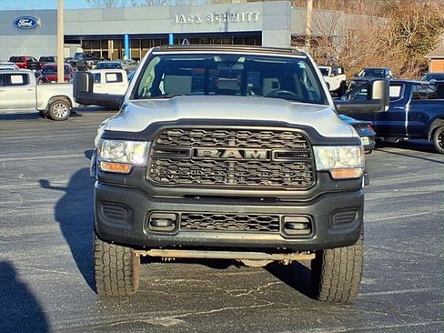 Used 2019 RAM 3500 Tradesman image 29