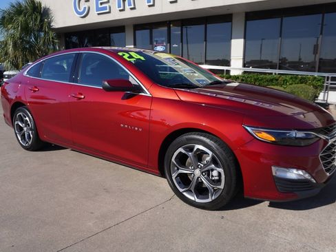 Used 2024 Chevrolet Malibu LT image 1