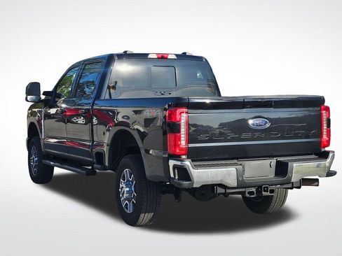 Used 2023 Ford F350 Lariat w/ Snow Plow Prep Package AWD/4WD image 7