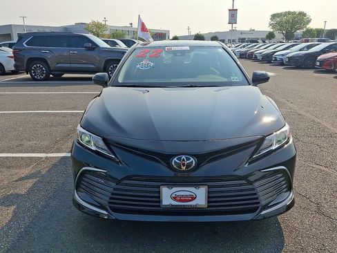 Certified 2022 Toyota Camry LE w/ Carpet Mat Package (TMS) FWD image 2