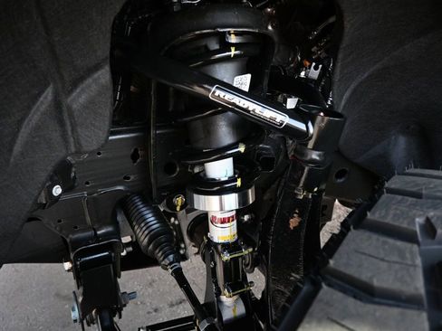 Used 2026 Chevrolet Silverado 1500 LT w/ Z71 Off-Road Package image 9