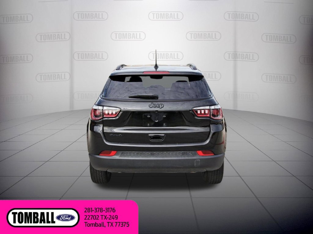 Used 2024 Jeep Compass Latitude w/ Altitude Special Edition AWD/4WD image 6