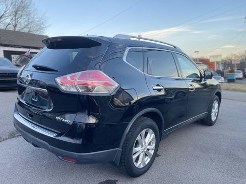 Used 2015 Nissan Rogue SV w/ SV Premium Package image 5