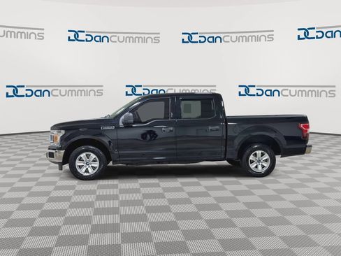 Used 2018 Ford F150 XLT RWD image 4