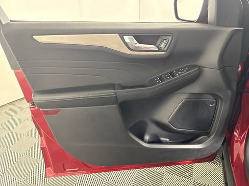 Used 2022 Ford Escape SEL AWD/4WD image 29