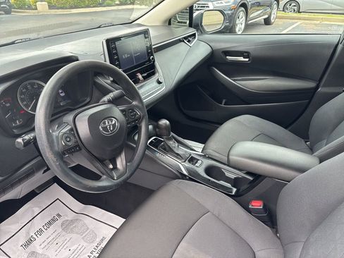 Used 2021 Toyota Corolla LE FWD image 9