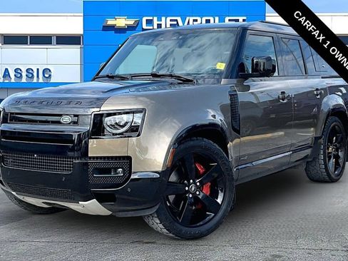 Used 2023 Land Rover Defender 130 X AWD/4WD image 2