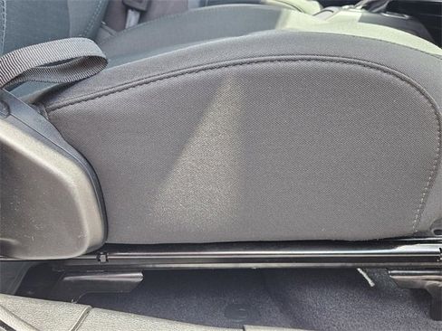 Used 2019 Jeep Wrangler Unlimited Sport image 18