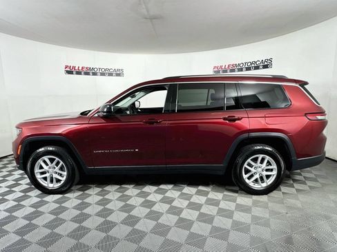 Used 2023 Jeep Grand Cherokee L Laredo w/ Luxury Tech Group I AWD/4WD image 4