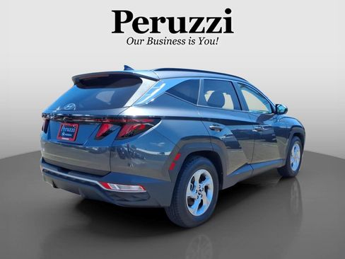 Used 2024 Hyundai Tucson SEL FWD image 3