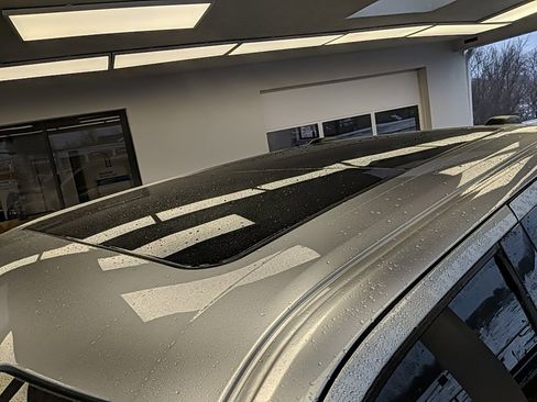 Used 2021 Ford F150 Lariat image 12