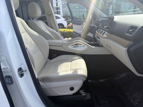 Used 2023 Mercedes-Benz GLE 350 4MATIC w/ 3rd Row Seat Package image 35