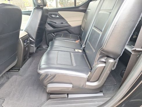 Certified 2023 Chevrolet Traverse LS image 26