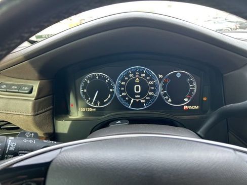 Used 2015 Cadillac Escalade ESV Luxury image 13