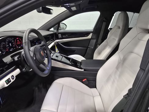 New 2026 Porsche Panamera 4 AWD/4WD image 15
