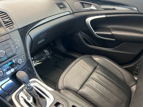Used 2013 Buick Regal Premium FWD image 21