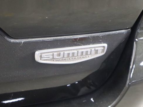 Used 2023 Jeep Grand Cherokee Summit AWD/4WD image 55