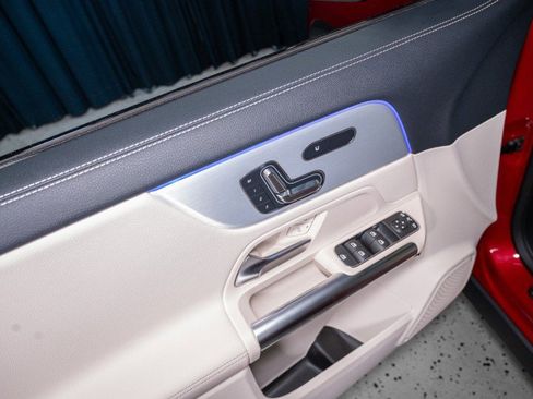 New 2026 Mercedes-Benz GLA 250 image 11