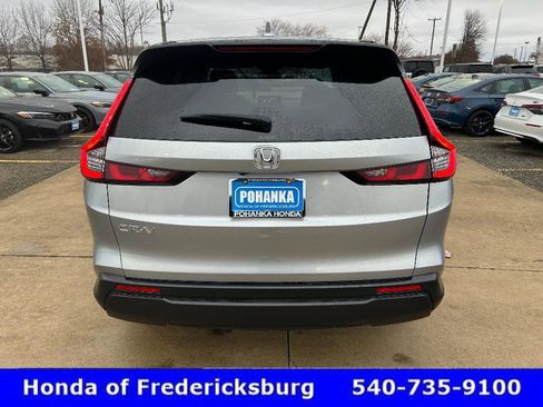 Certified 2025 Honda CR-V LX image 5