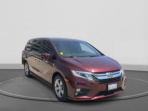 Used 2018 Honda Odyssey EX-L image 3
