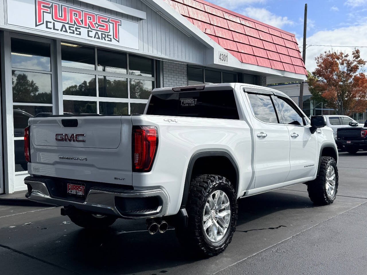 Used 2019 GMC Sierra 1500 SLT AWD/4WD image 3