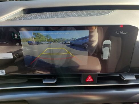 New 2026 Kia Carnival image 32