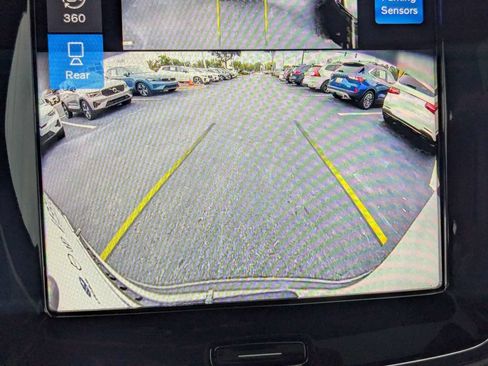 Used 2024 Volvo XC90 B6 Ultimate w/ Protection Package Premier AWD/4WD image 22