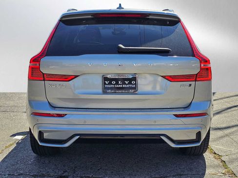 Certified 2023 Volvo XC60 B5 Plus w/ Protection Package Premier AWD/4WD image 4