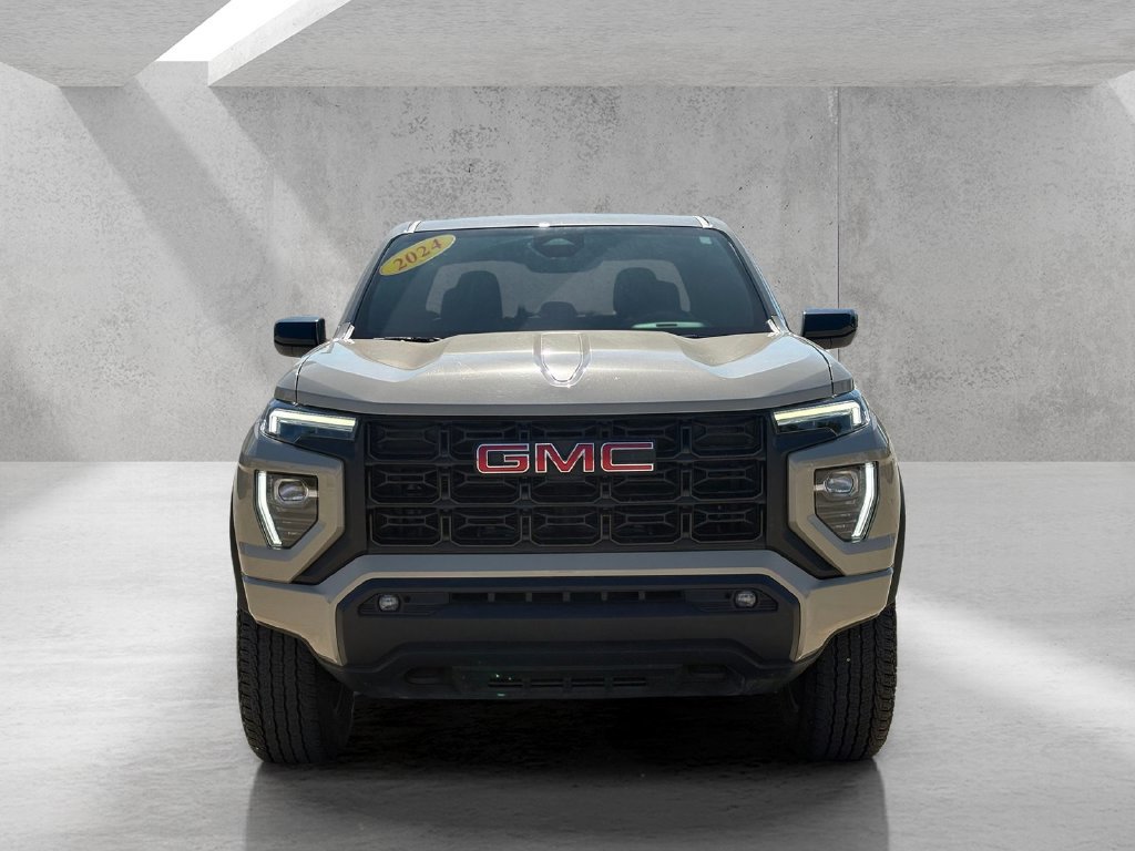 Used 2024 GMC Canyon Elevation w/ Convenience Package RWD image 2