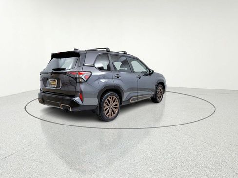 Used 2025 Subaru Forester Sport image 8